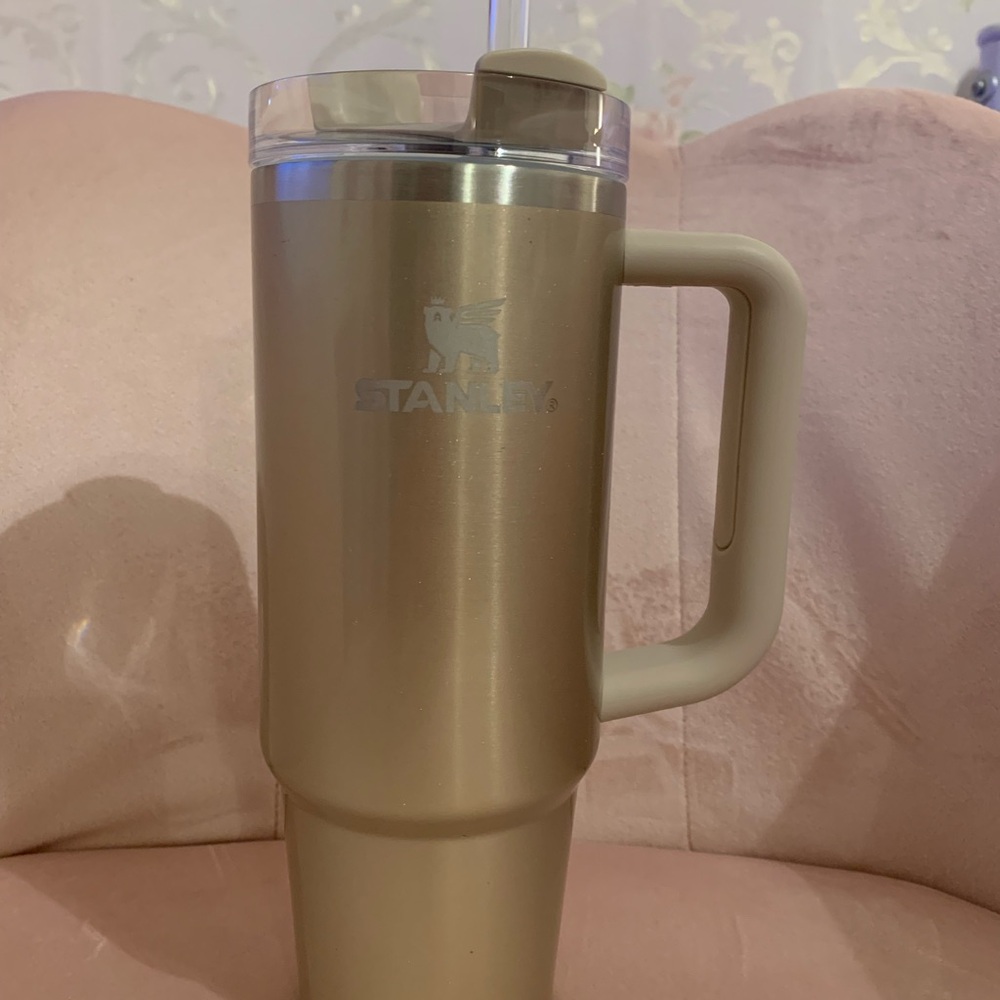 Stanley Gold ELF collection 30 oz